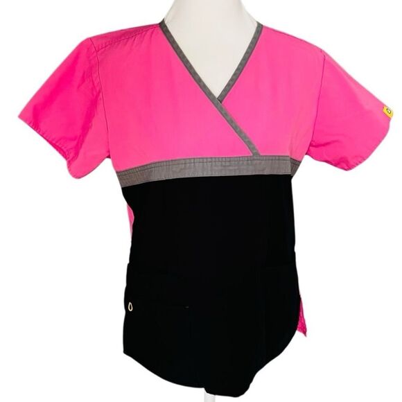 (2) WonderWink Origins set of (2) women’s scrub tops, size Small. - Picture 1 of 10